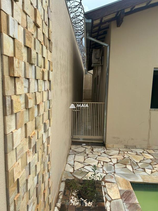 Casa à venda no Jardim Itália: 