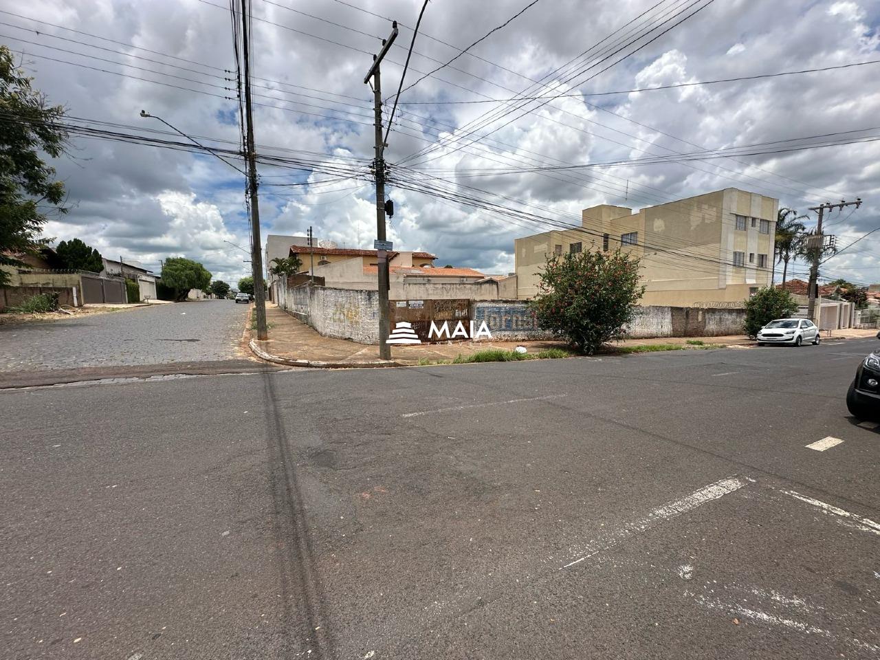 Terreno/Área à venda no Boa Vista: 