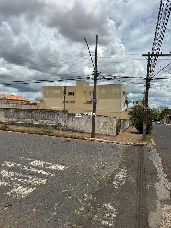 Terreno/Área à venda no Boa Vista: 