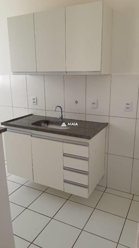 Apartamento à venda no Mercês: 