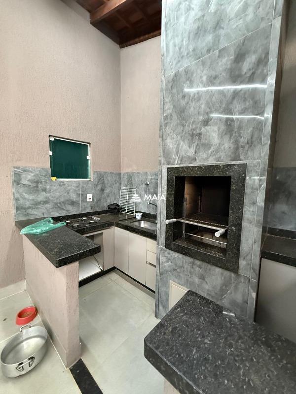 Casa à venda no Jardim Copacabana: 