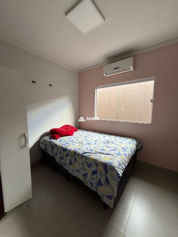 Casa à venda no Jardim Copacabana: 