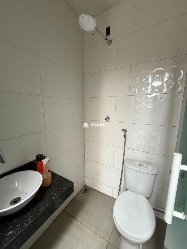 Casa à venda no Jardim Copacabana: 