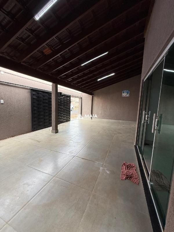 Casa à venda no Jardim Copacabana: 