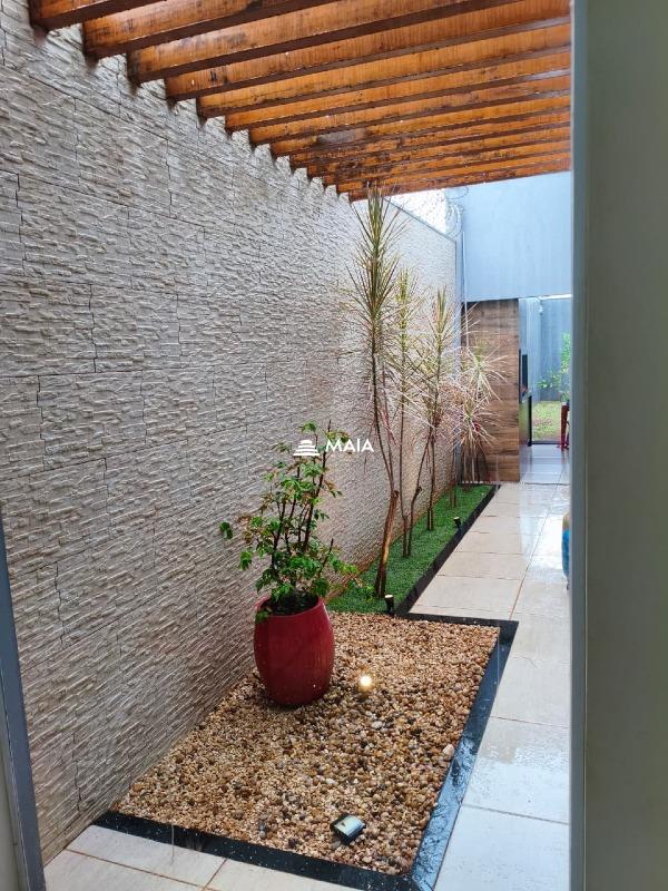 Casa à venda no Parque das Laranjeiras II: 