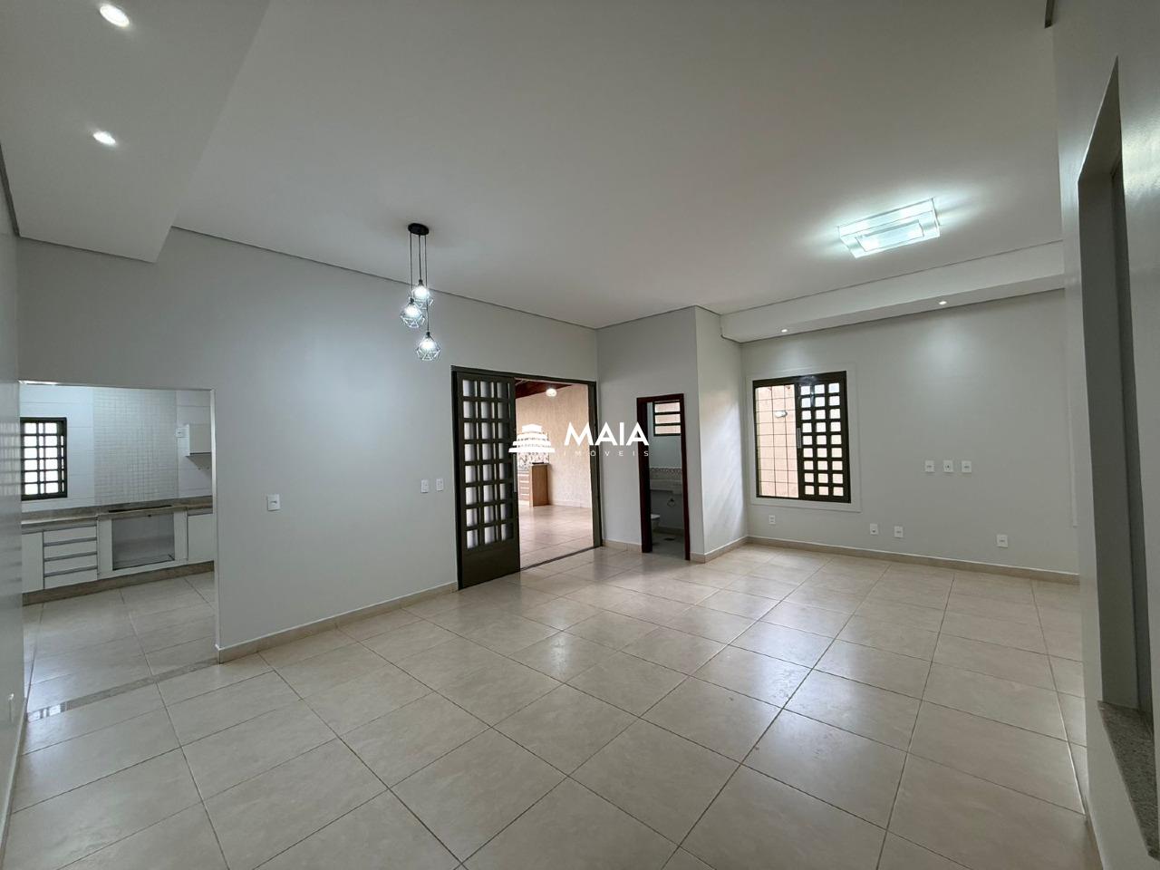 Casa à venda no Parque do Mirante: 