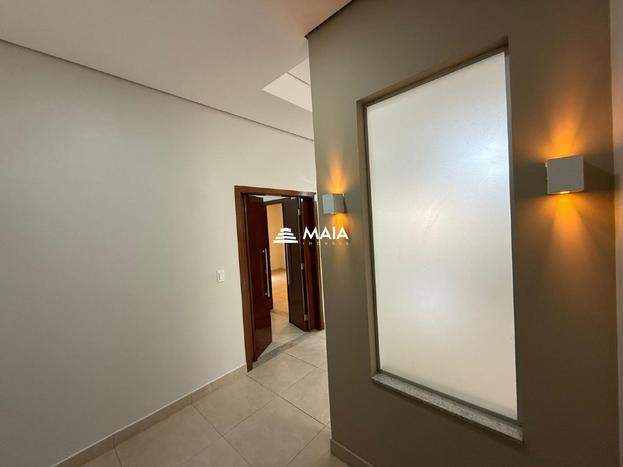 Casa à venda no Parque do Mirante: 