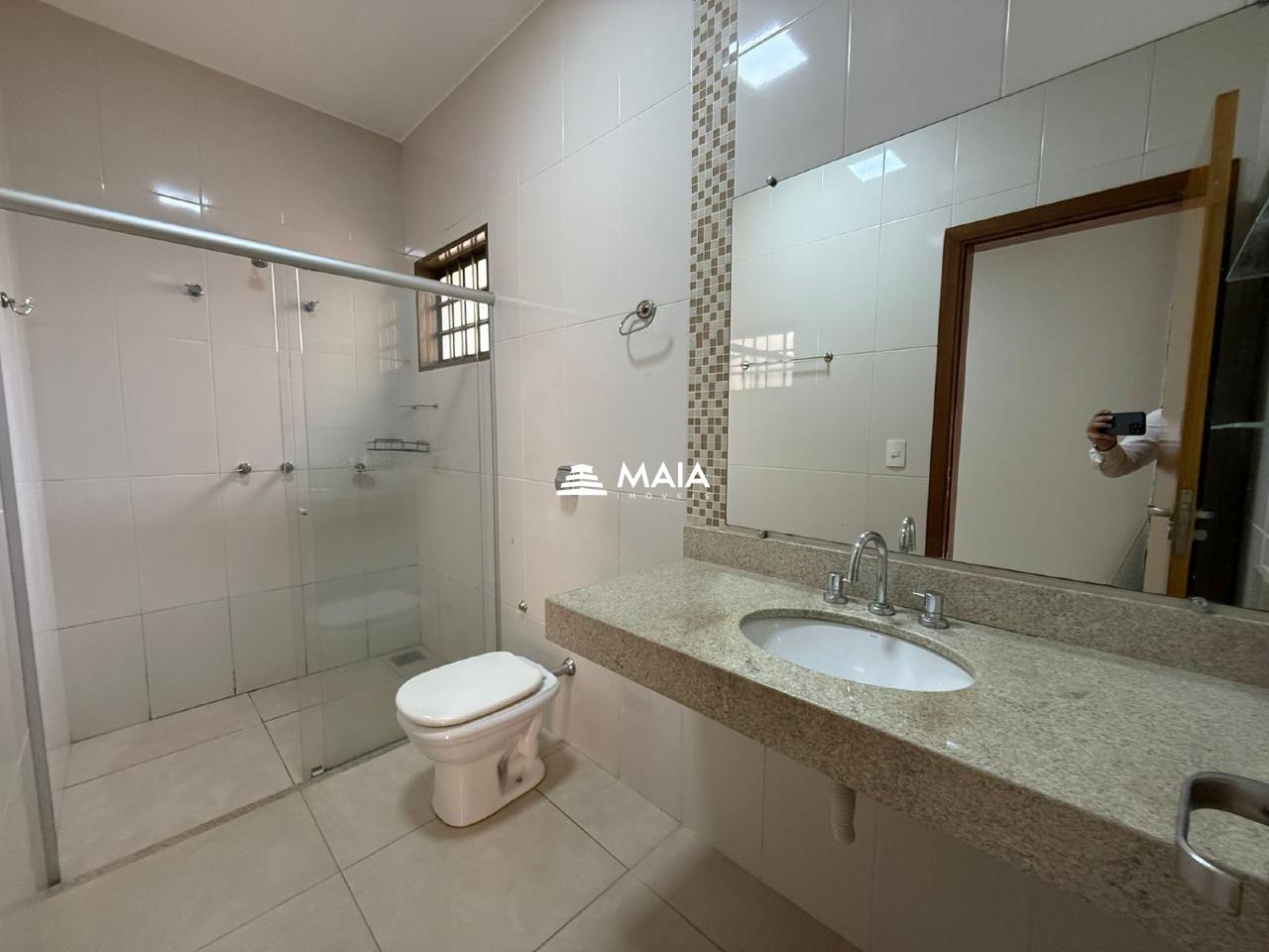 Casa à venda no Parque do Mirante: 