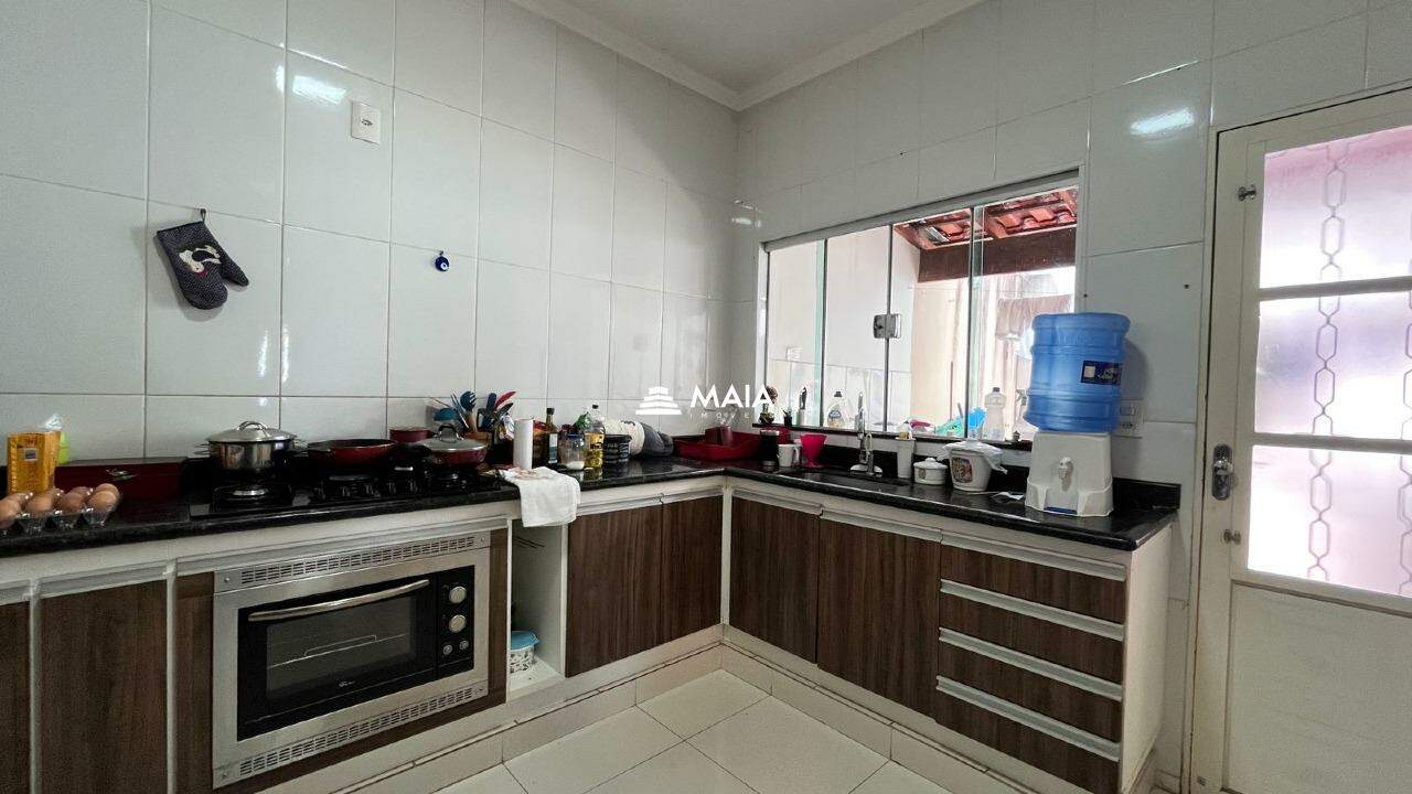 Casa à venda no Jardim Nenê Gomes: 