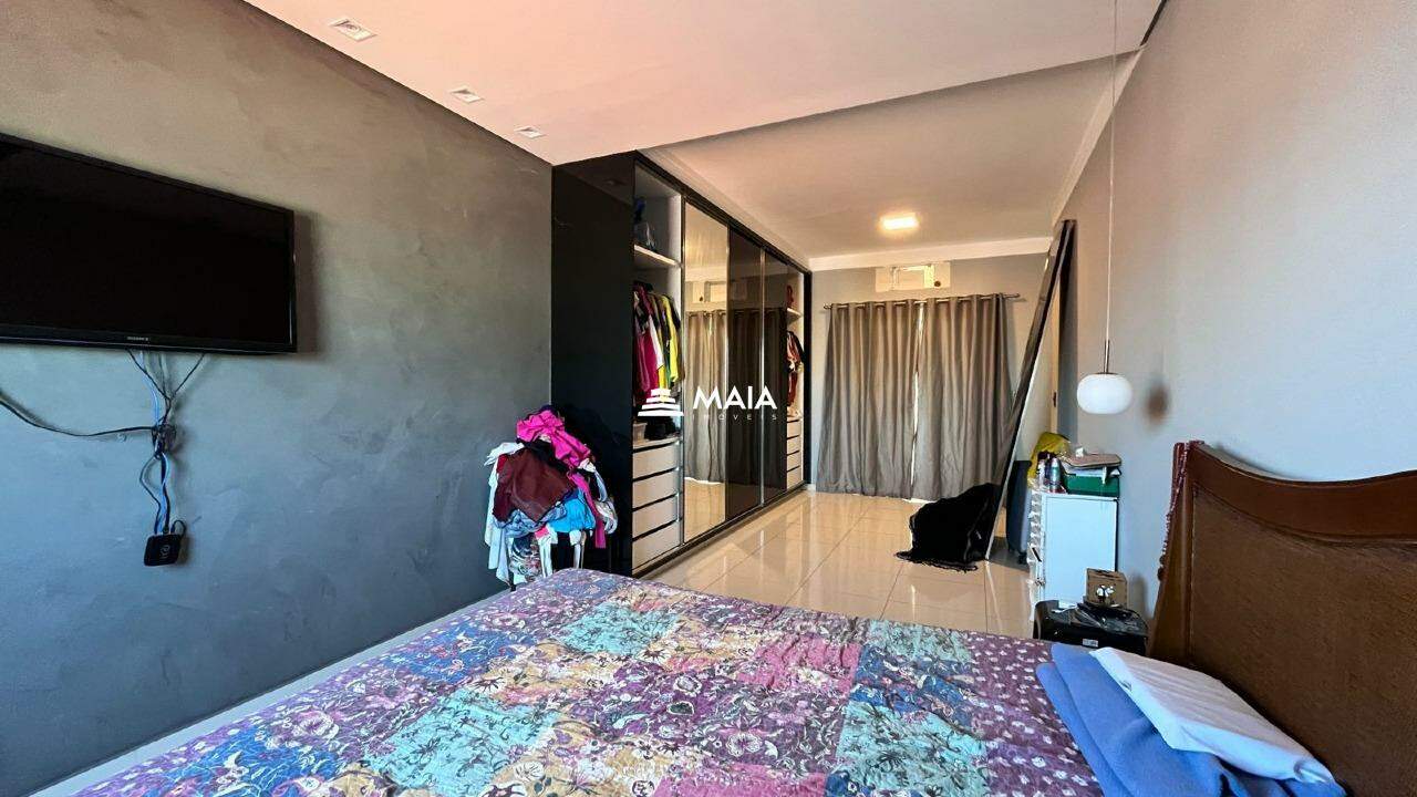 Casa à venda no Jardim Nenê Gomes: 