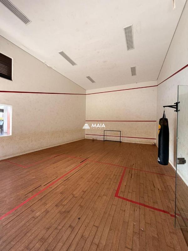 Apartamento para aluguel no Mercês: 