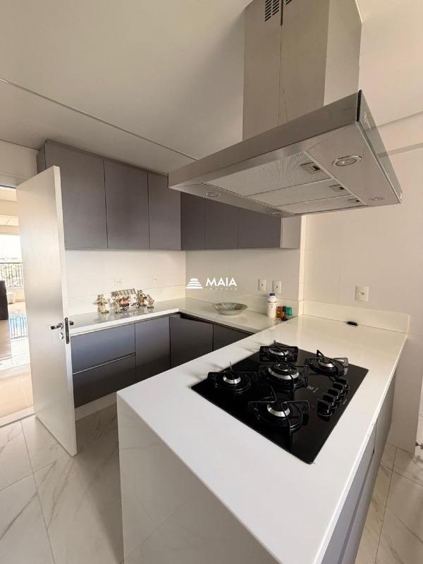 Apartamento para aluguel no Mercês: 