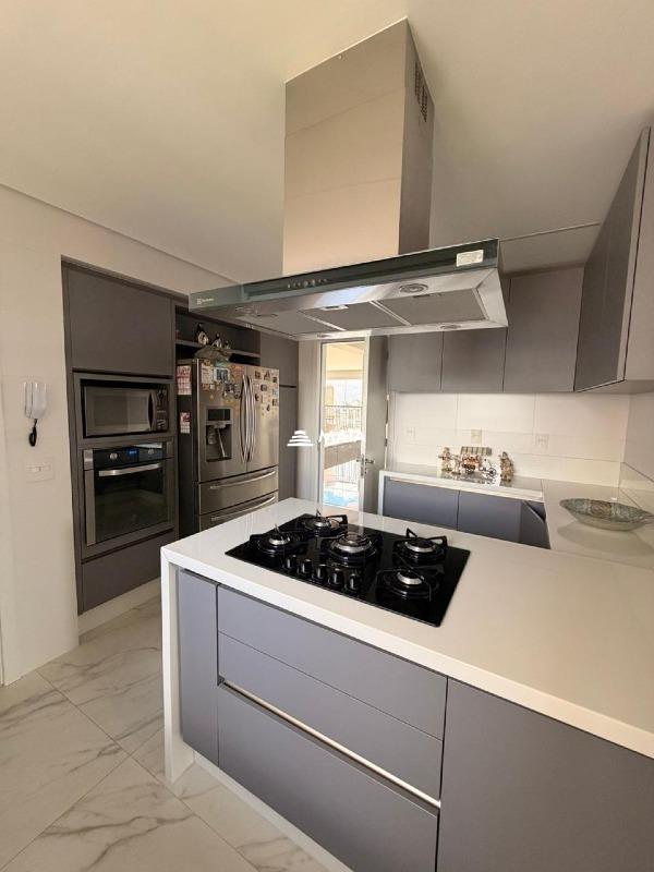 Apartamento para aluguel no Mercês: 