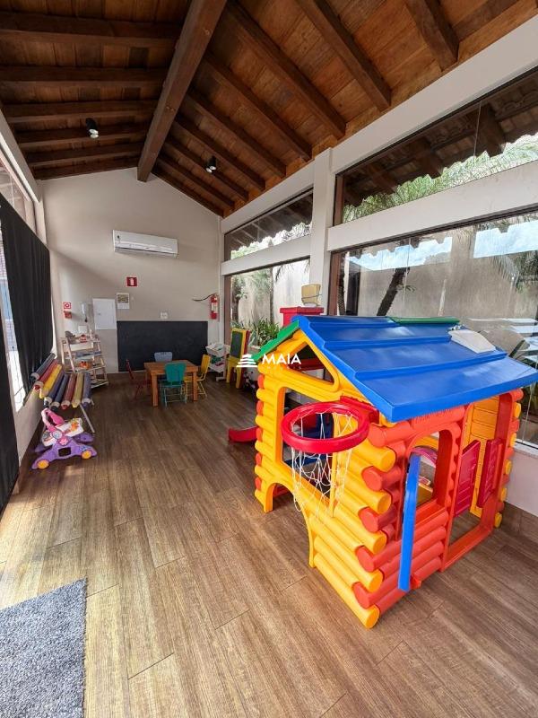 Apartamento para aluguel no Mercês: 