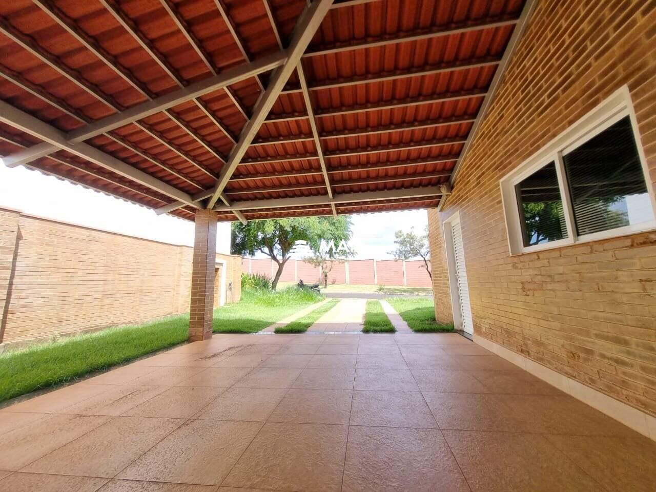 Casa de Condomínio para aluguel no Damha I - Res. Uberaba: 