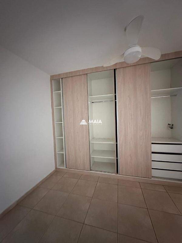 Casa de Condomínio à venda no Portal Beija Flor: 