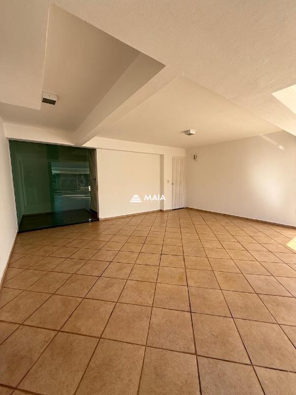 Casa à venda no Mercês: 