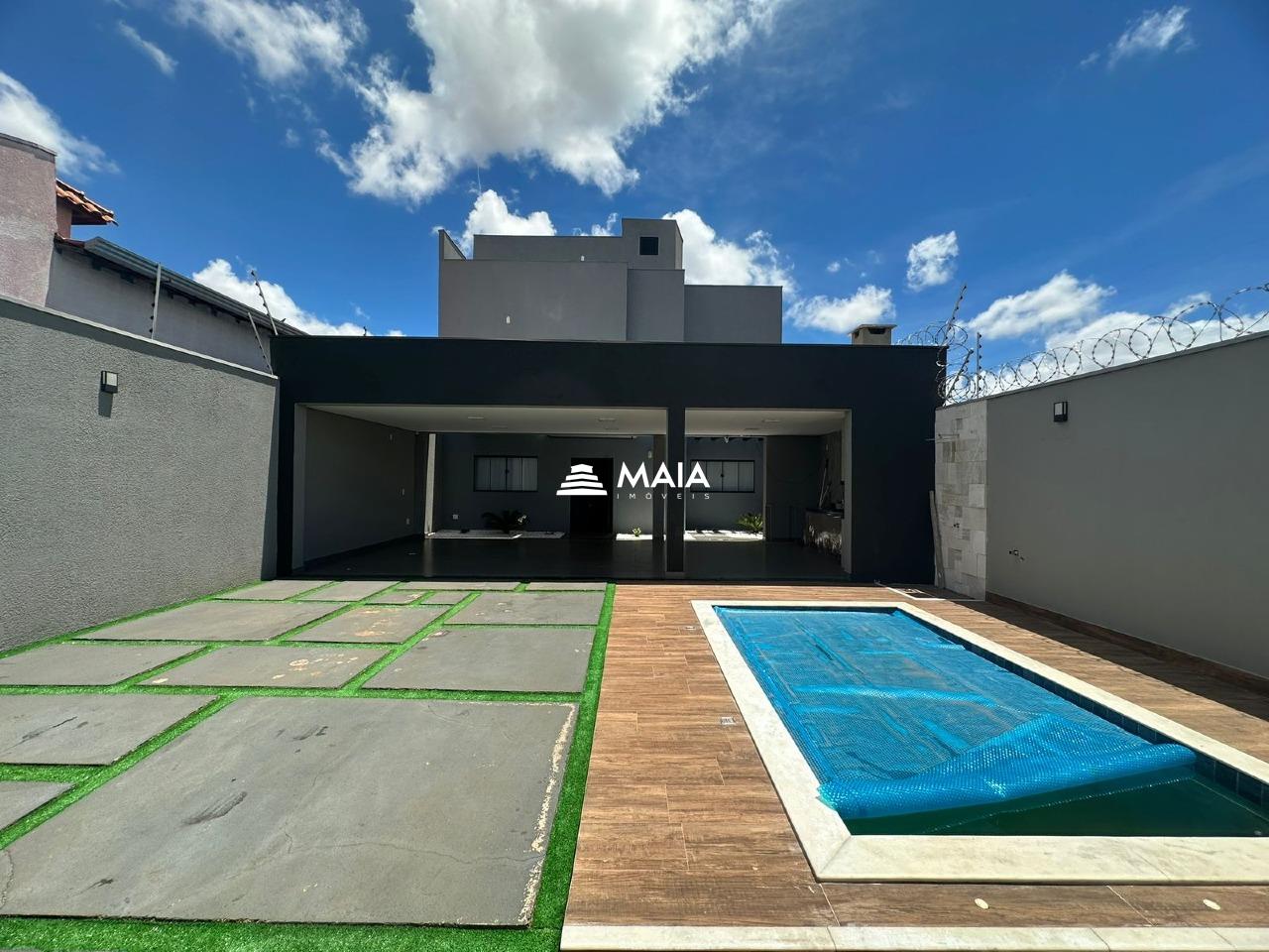 Casa à venda no bairro Jardim Itália II