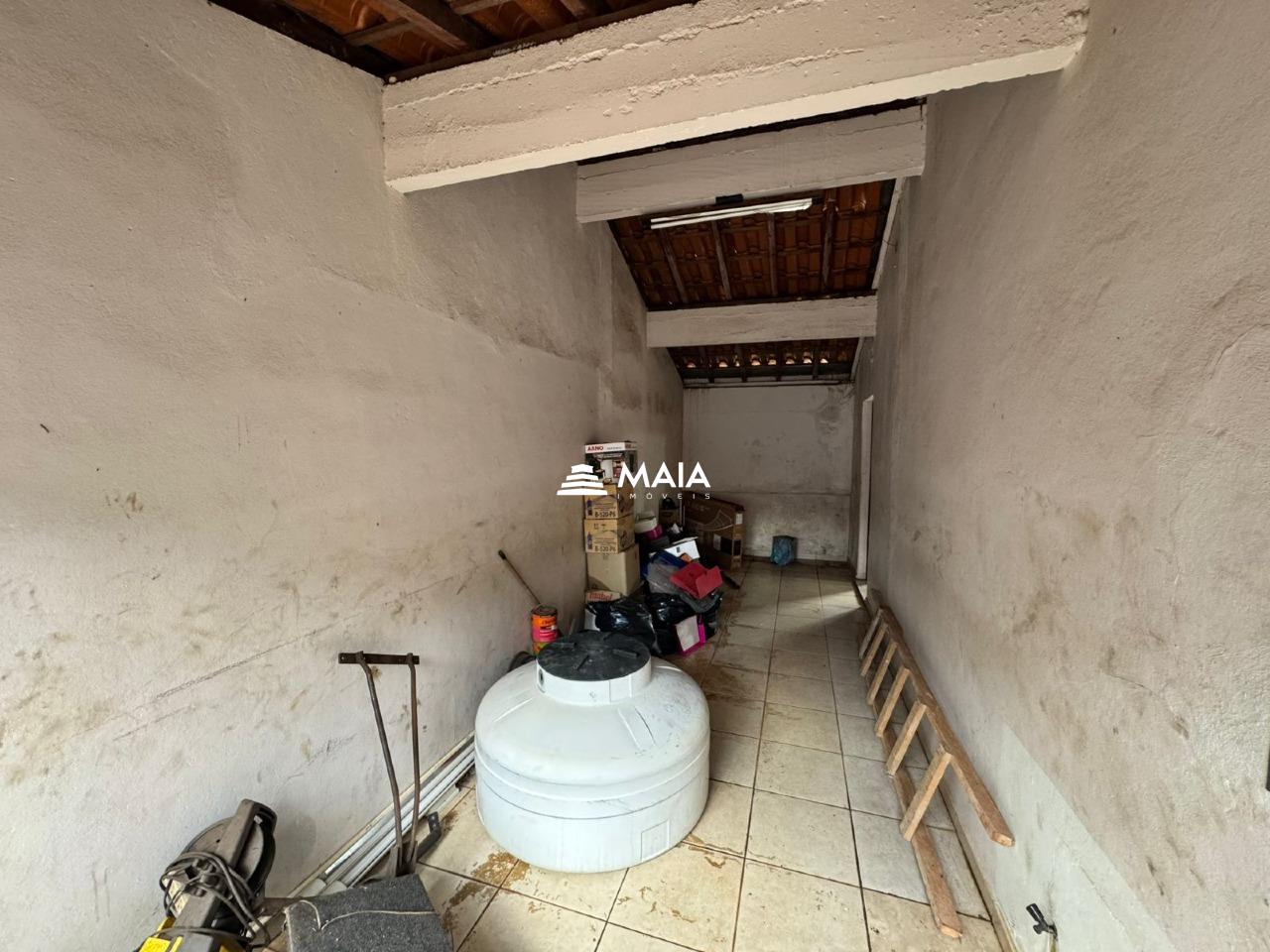 Casa à venda no Mercês: 