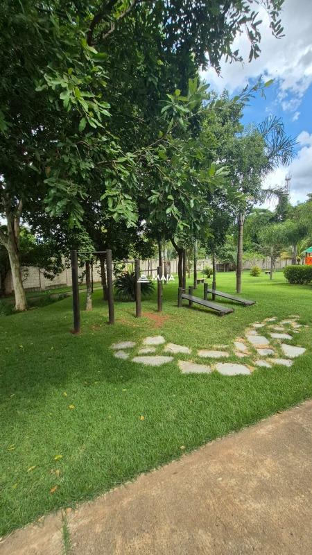 Apartamento à venda no Mercês: 