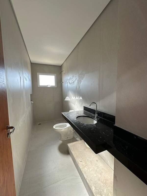 Apartamento para aluguel no Mercês: 