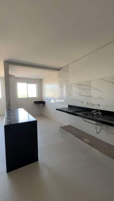 Apartamento para aluguel no Mercês: 