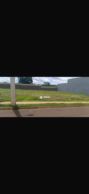 Terreno em Condomínio à venda no Ayat, Club Residence II: 