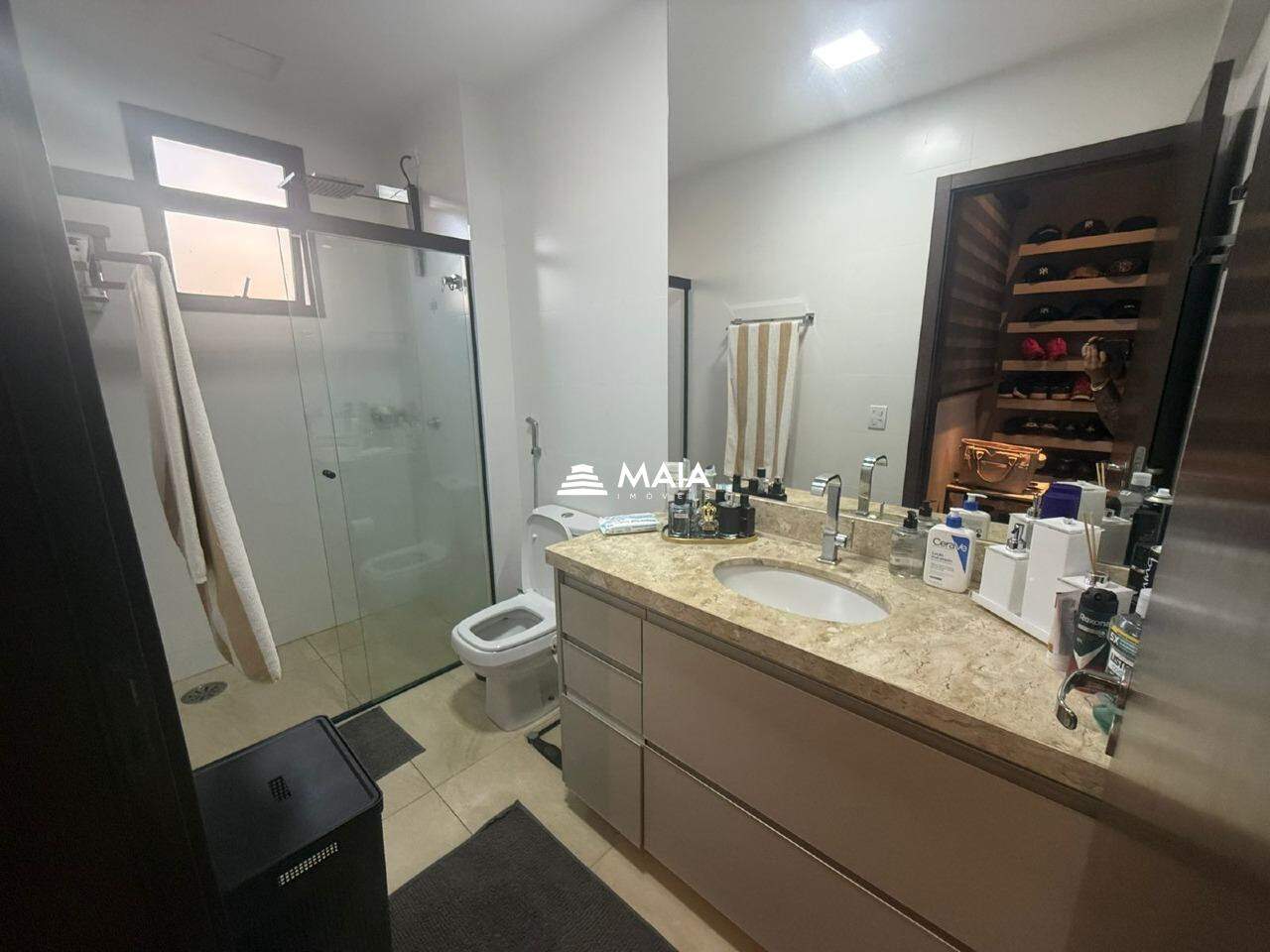 Apartamento à venda no Jardim do Lago: 