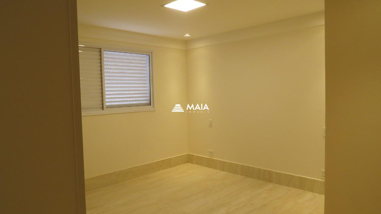 Apartamento à venda no Parque do Mirante: 