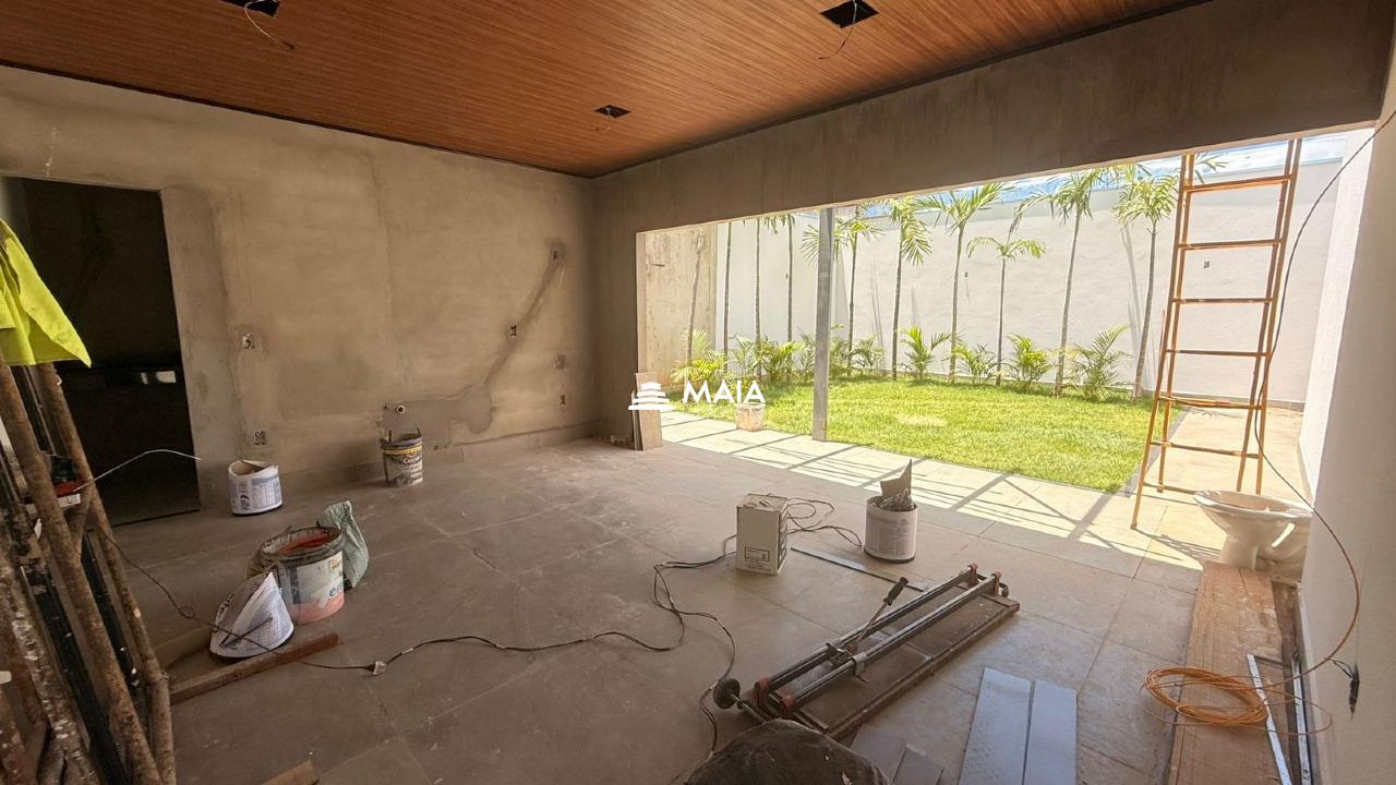 Casa à venda no Grande Horizonte: 