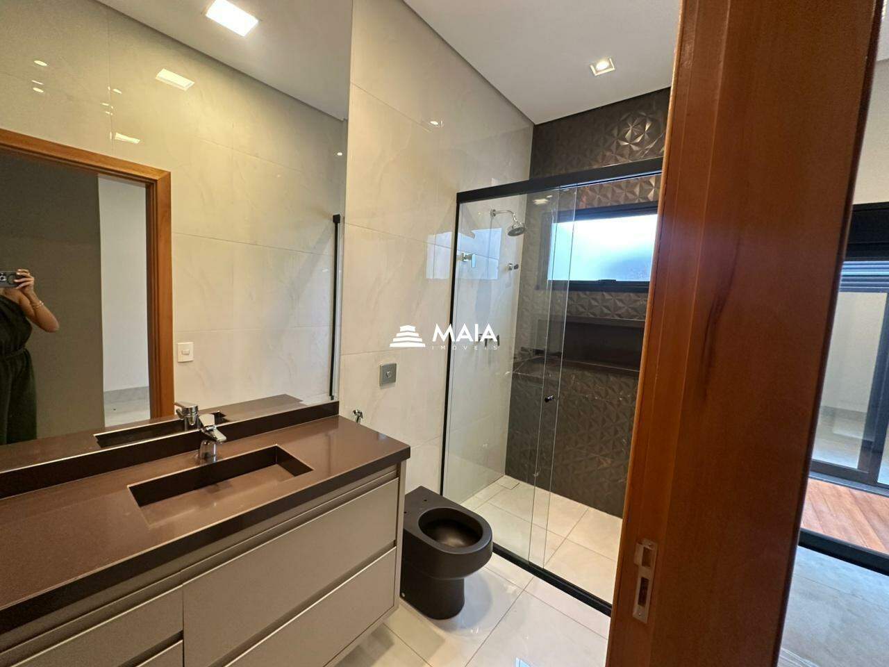 Casa de Condomínio à venda no Estância dos Ipês: 