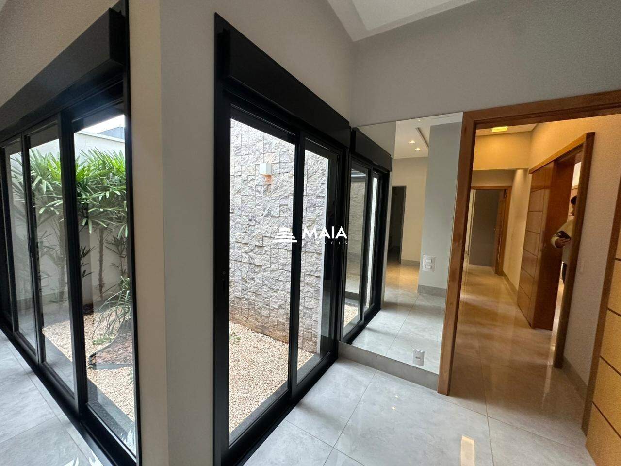 Casa de Condomínio à venda no Estância dos Ipês: 