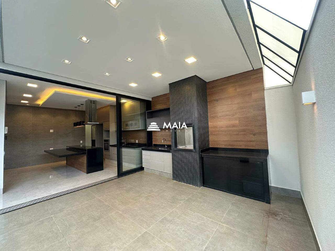 Casa de Condomínio à venda no Estância dos Ipês: 