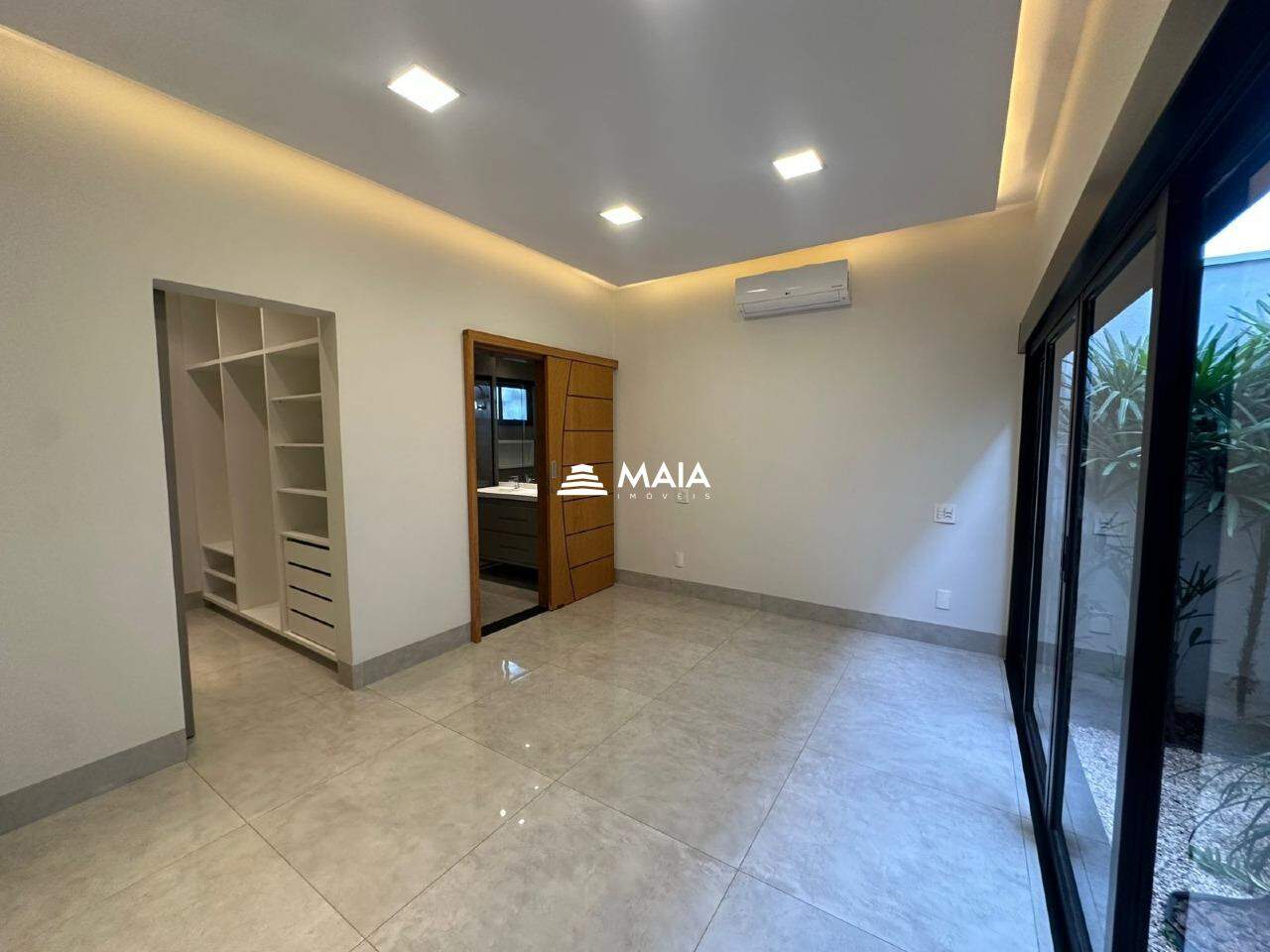 Casa de Condomínio à venda no Estância dos Ipês: 