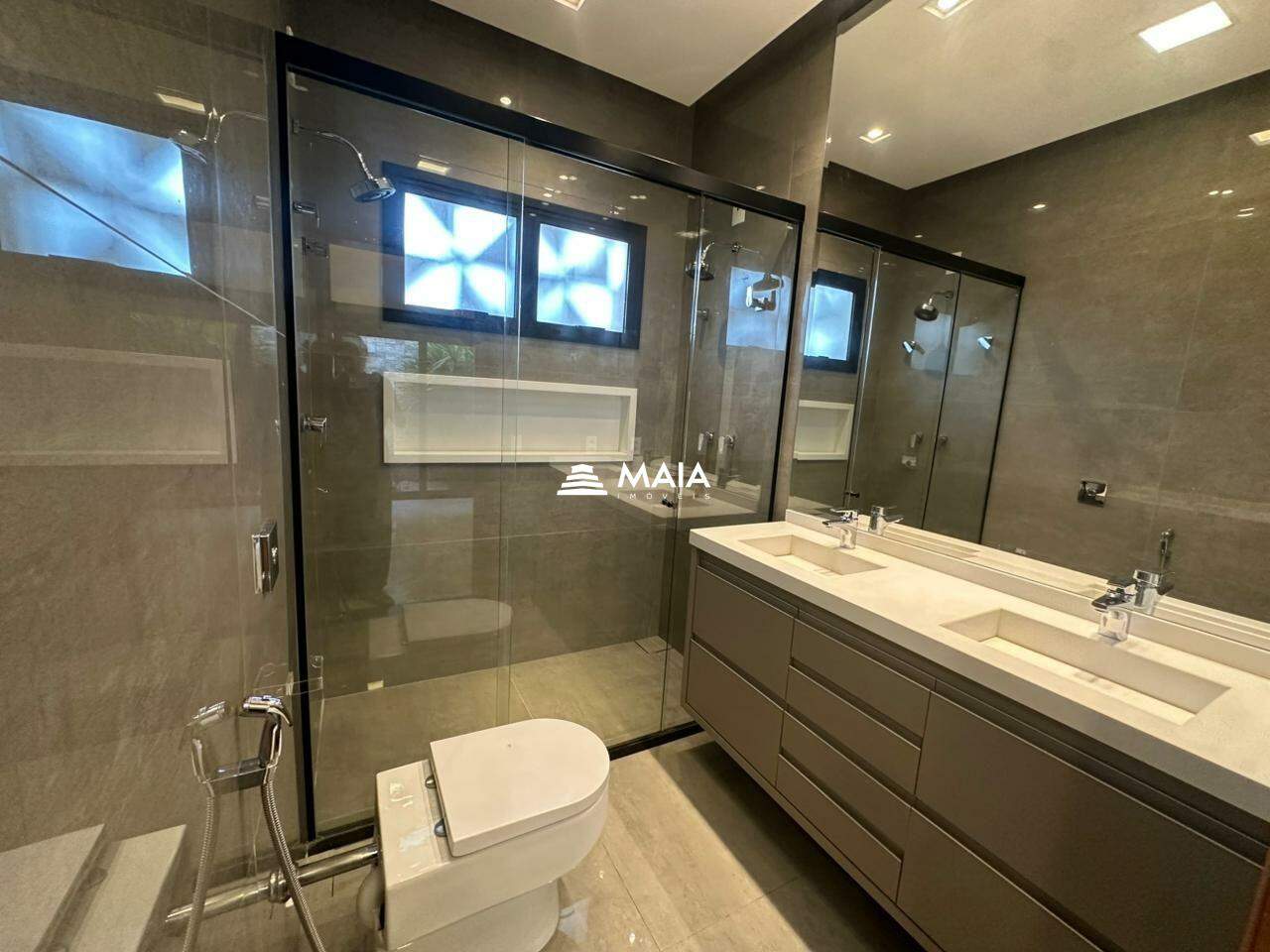 Casa de Condomínio à venda no Estância dos Ipês: 