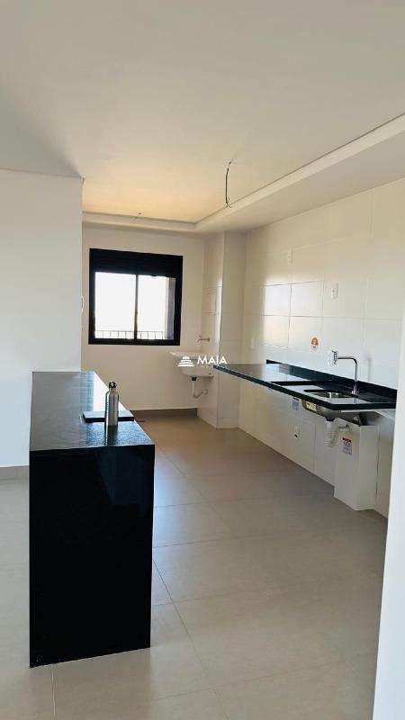 Apartamento à venda no Parque do Mirante: 