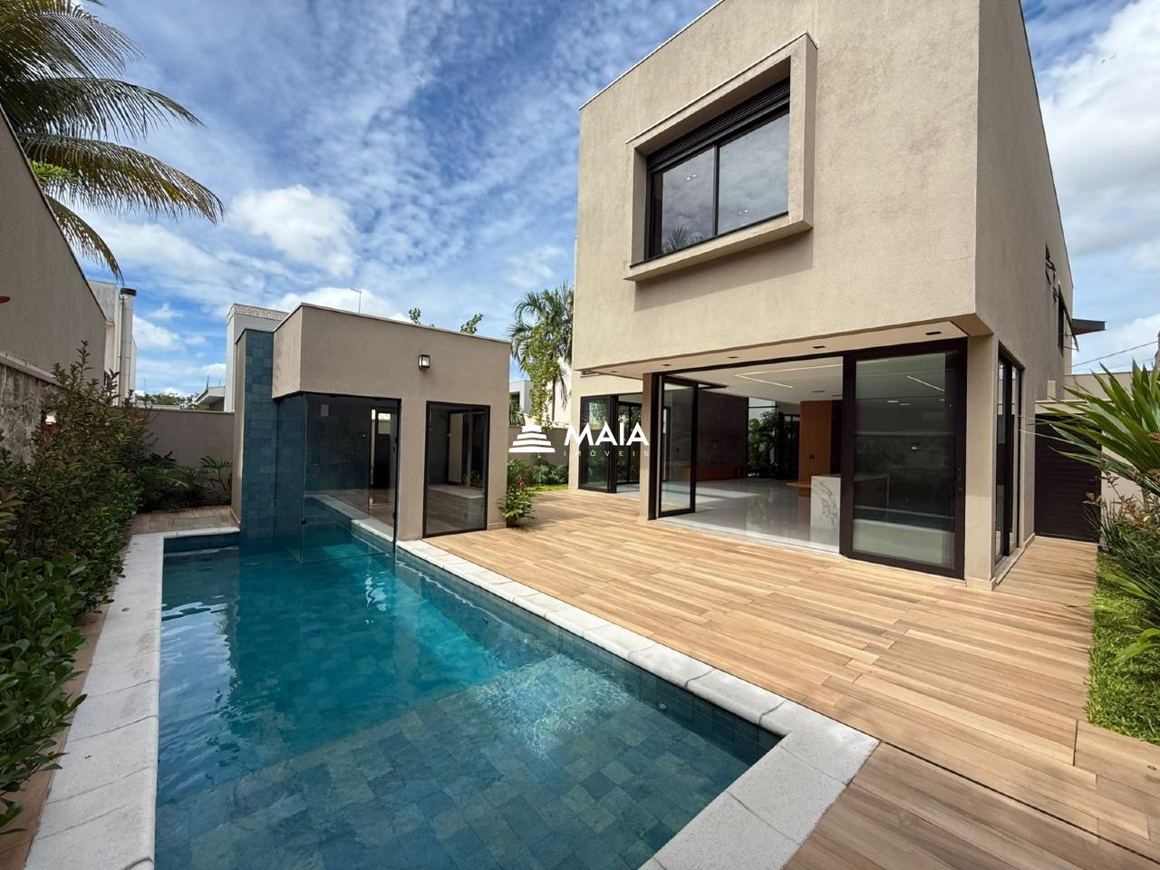 Casa à venda no Condominio Damha II