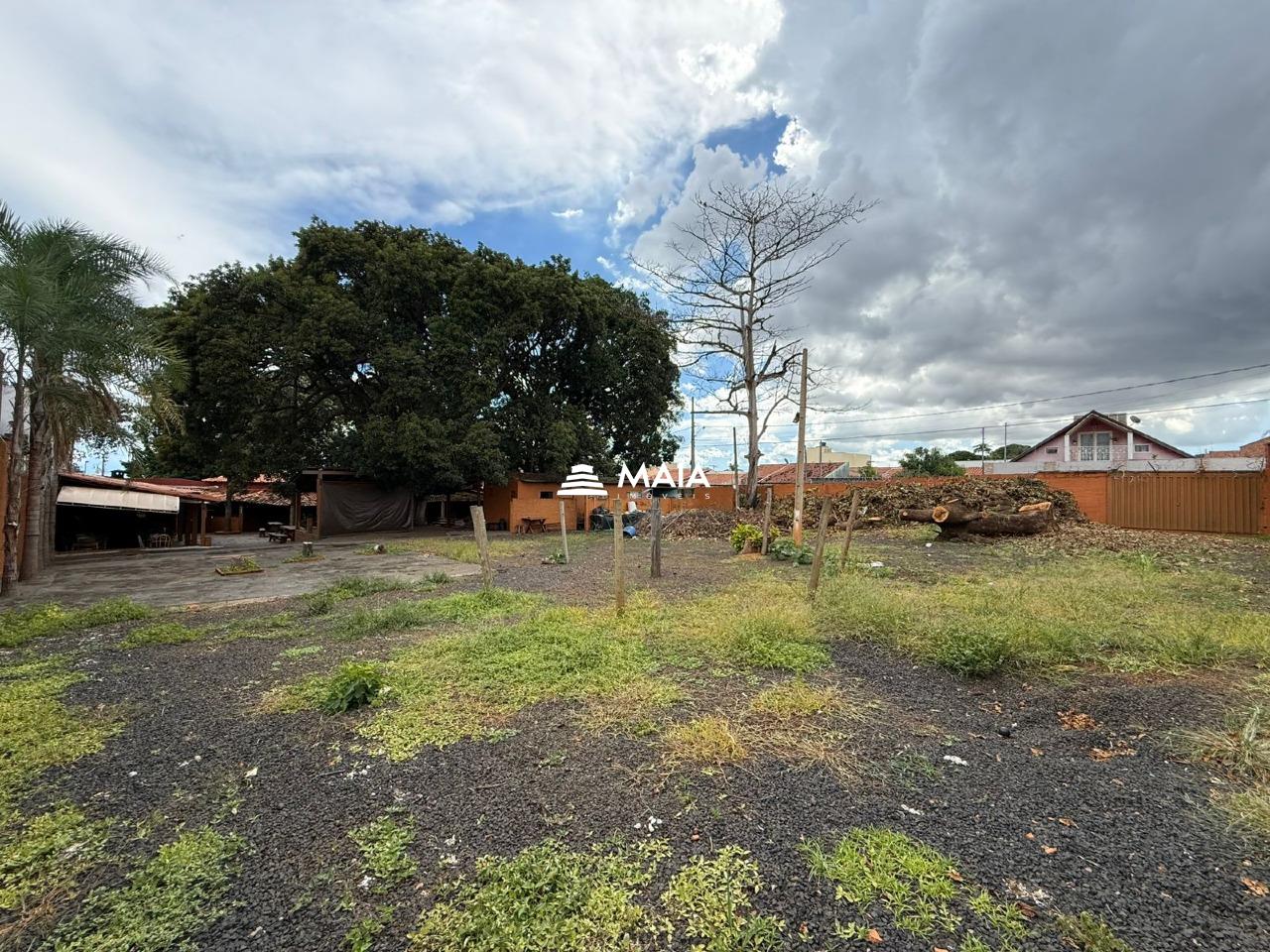 Comercial para aluguel no Lourdes: 