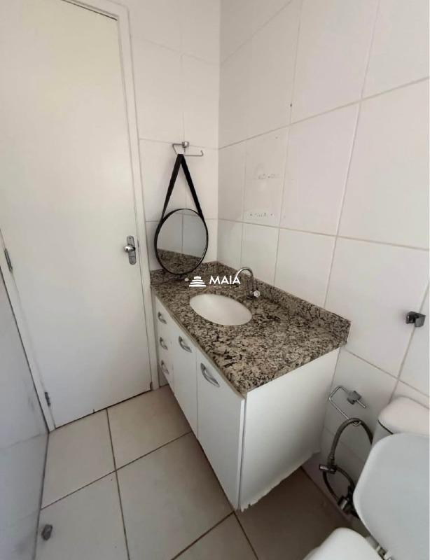 Apartamento para aluguel no Conjunto Umuarama: 