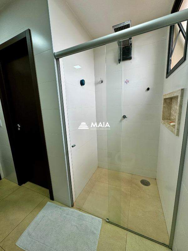 Apartamento à venda no Jardim do Lago: 