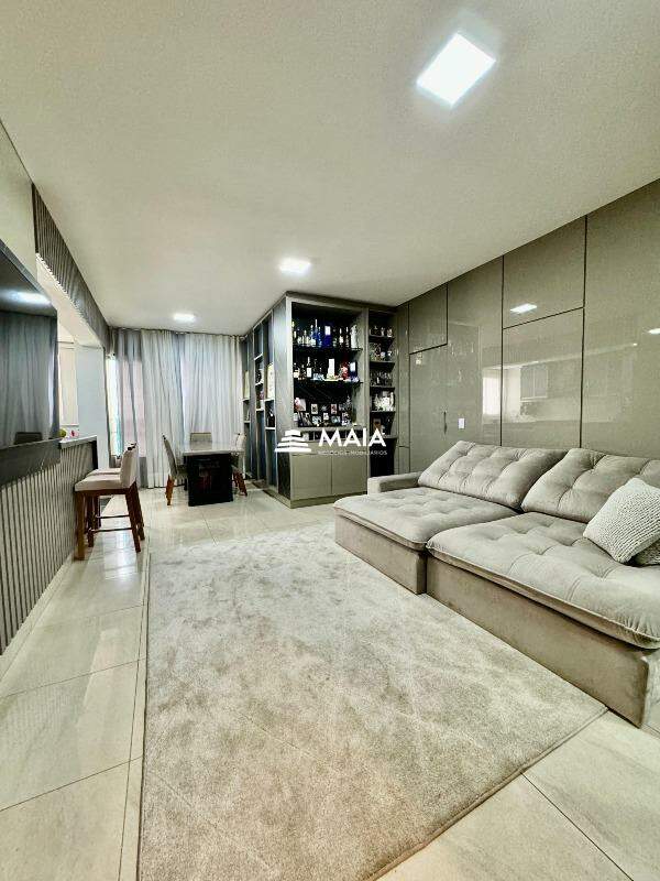 Apartamento à venda no bairro Jardim do Lago