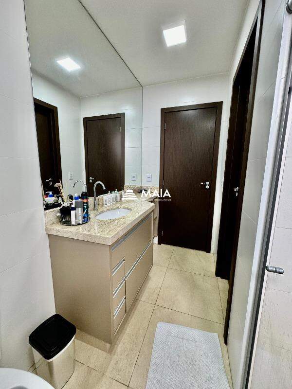 Apartamento à venda no Jardim do Lago: 