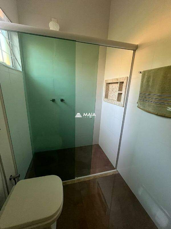 Casa de Condomínio à venda no Vale do Sol: 