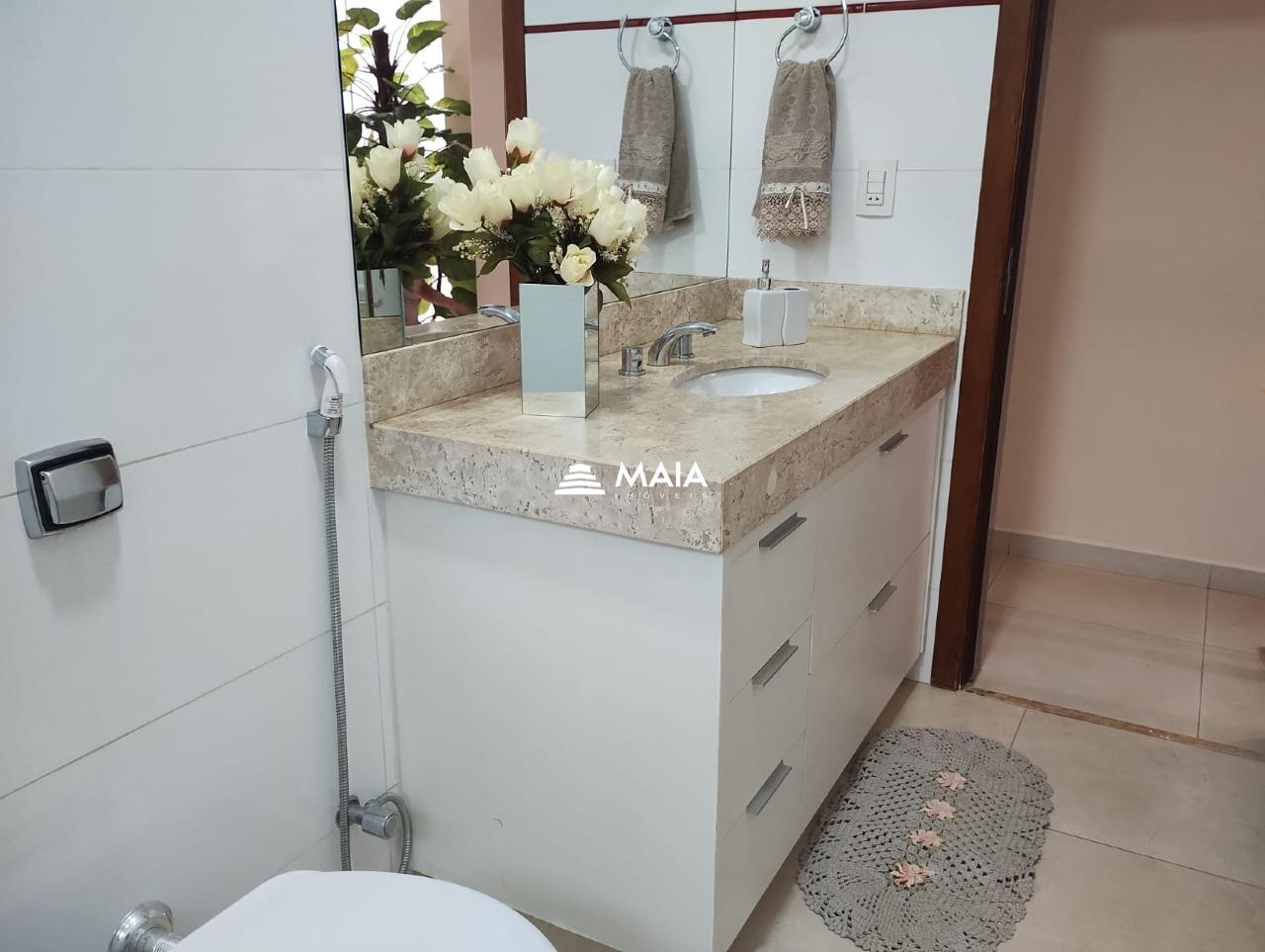 Casa à venda no Jardim do Lago: 