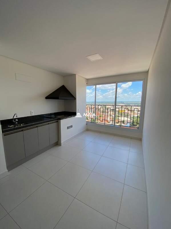 Apartamento para aluguel no Mercês: 