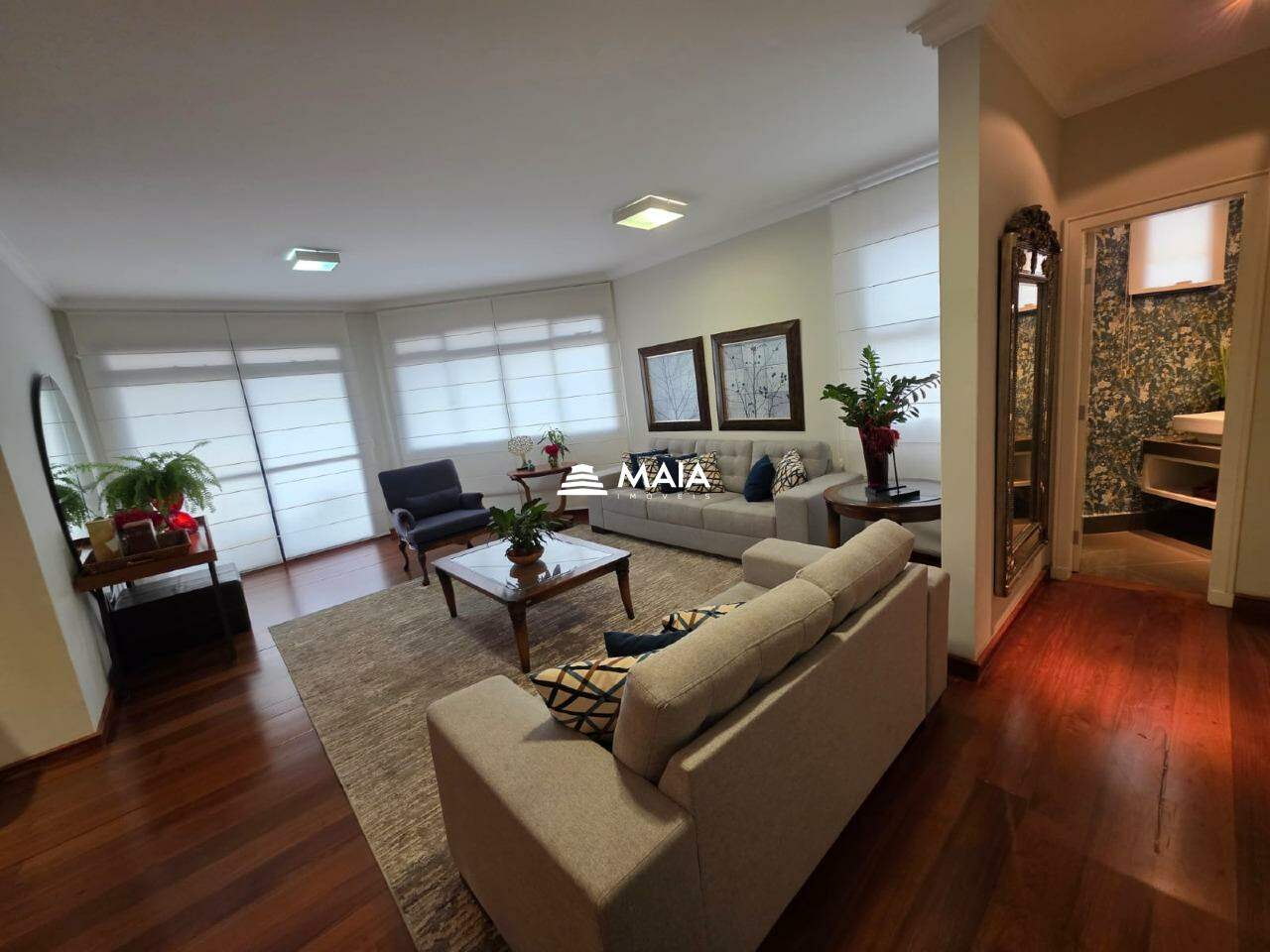 Apartamento à venda no bairro São Sebastião