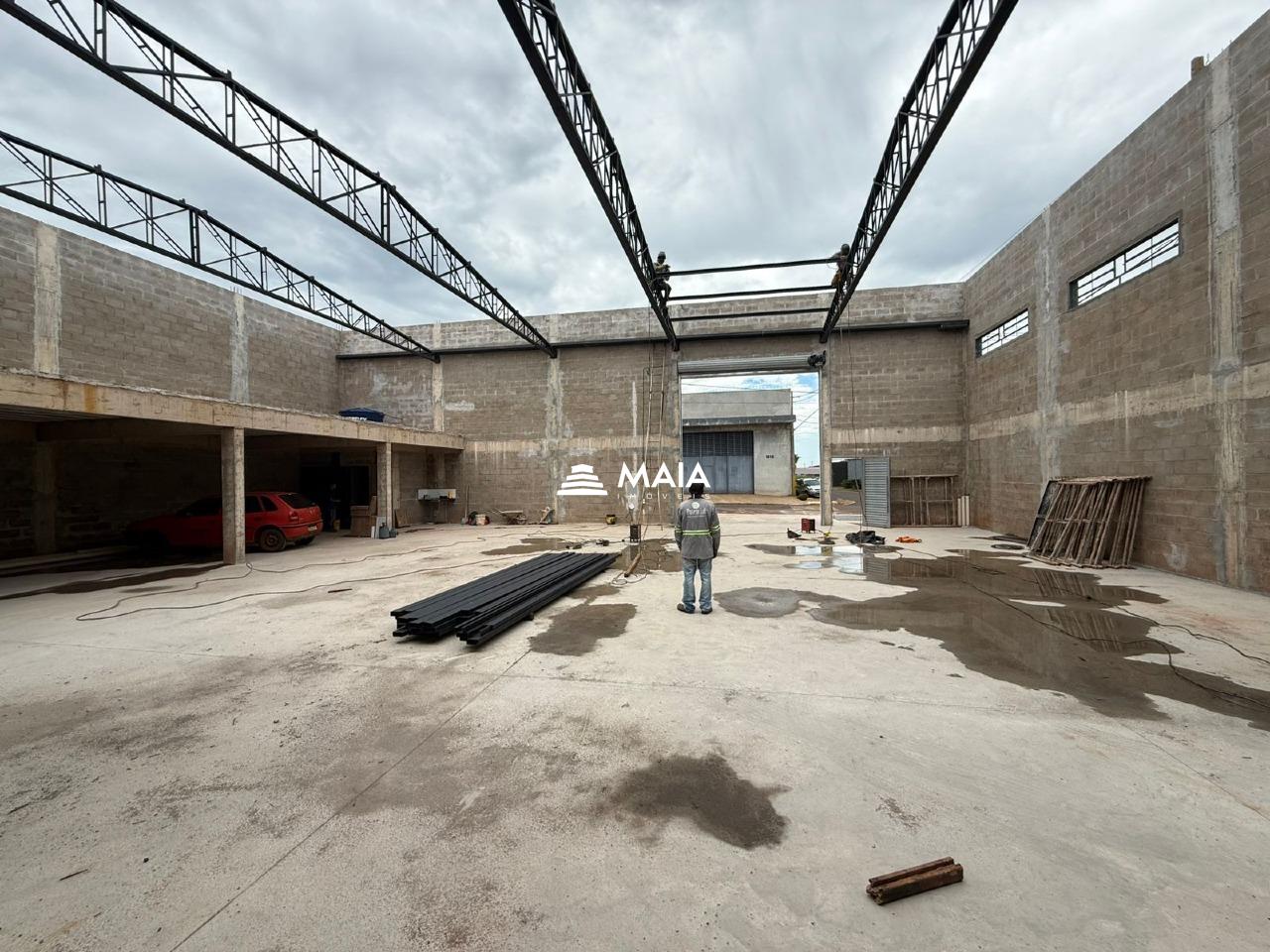 Galpão para aluguel no Parque das Laranjeiras: 