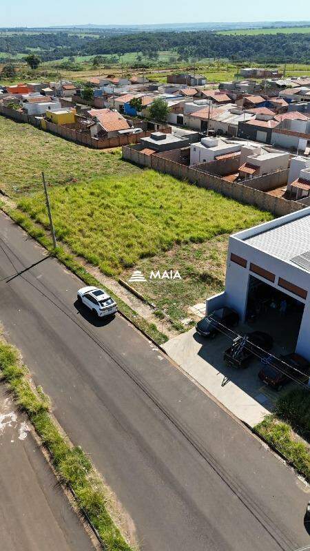 Terreno/Área à venda no Ilha Bela: 