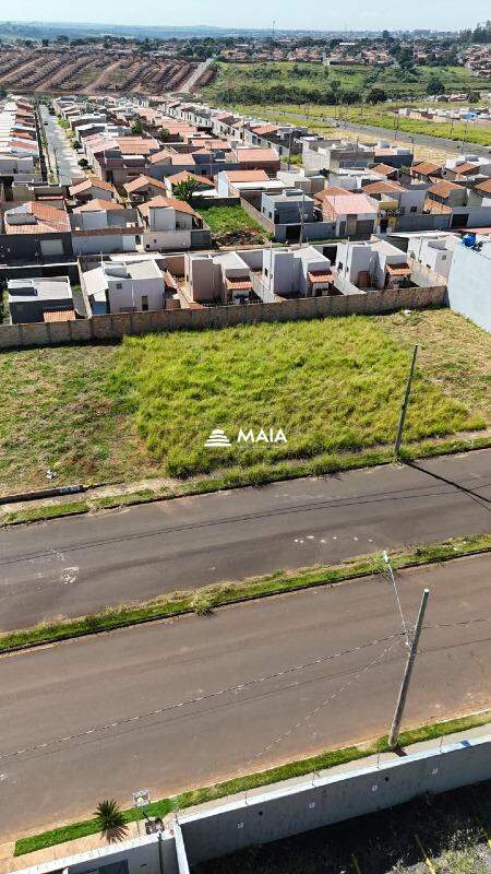Terreno/Área à venda no Ilha Bela: 