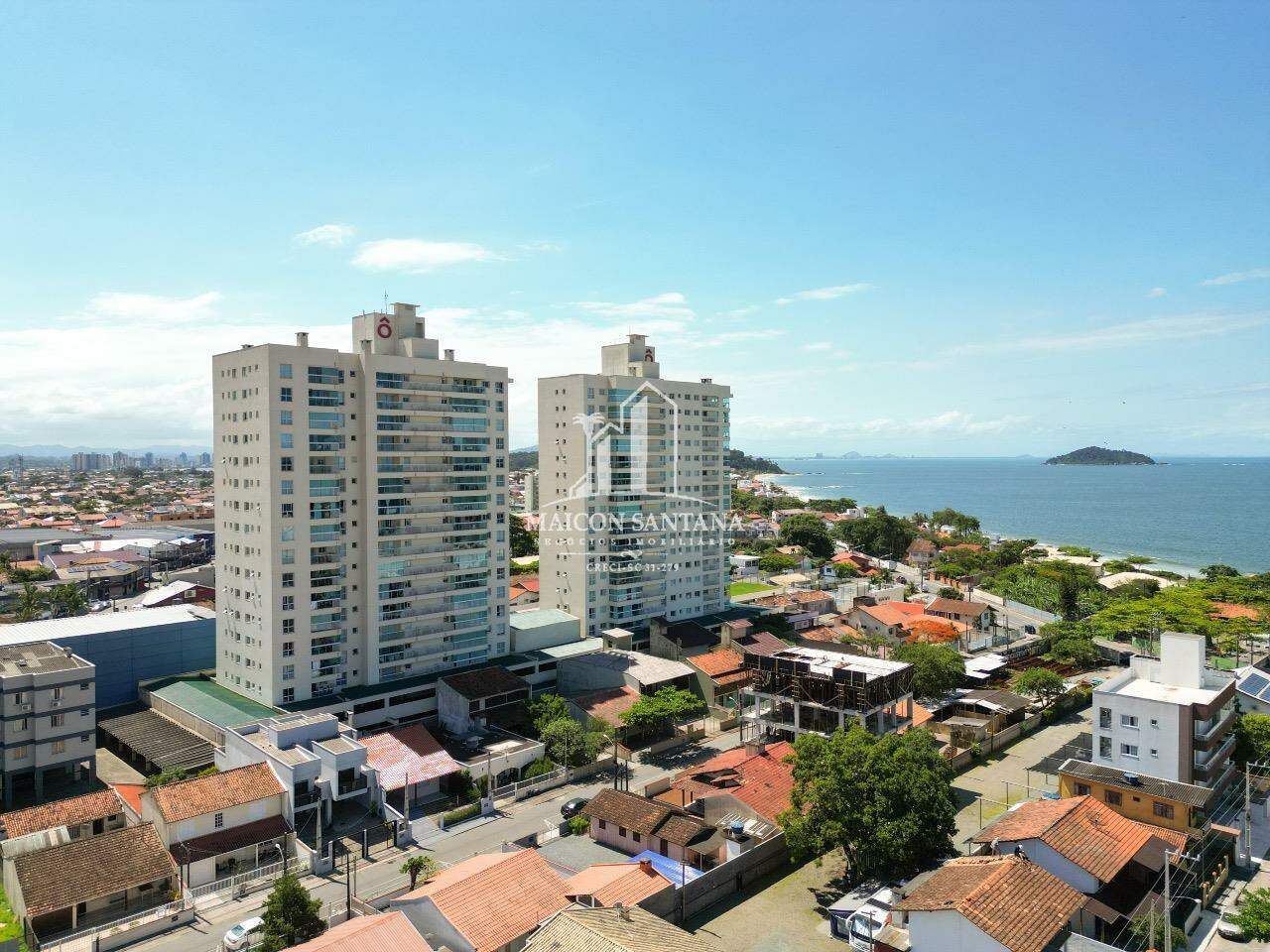 Apartamento à venda no Armação: 